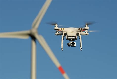 K­a­ç­a­k­ ­E­l­e­k­t­r­i­ğ­e­ ­D­r­o­n­e­’­l­a­r­l­a­ ­H­a­v­a­d­a­n­ ­T­a­k­i­p­ ­B­a­ş­l­a­d­ı­